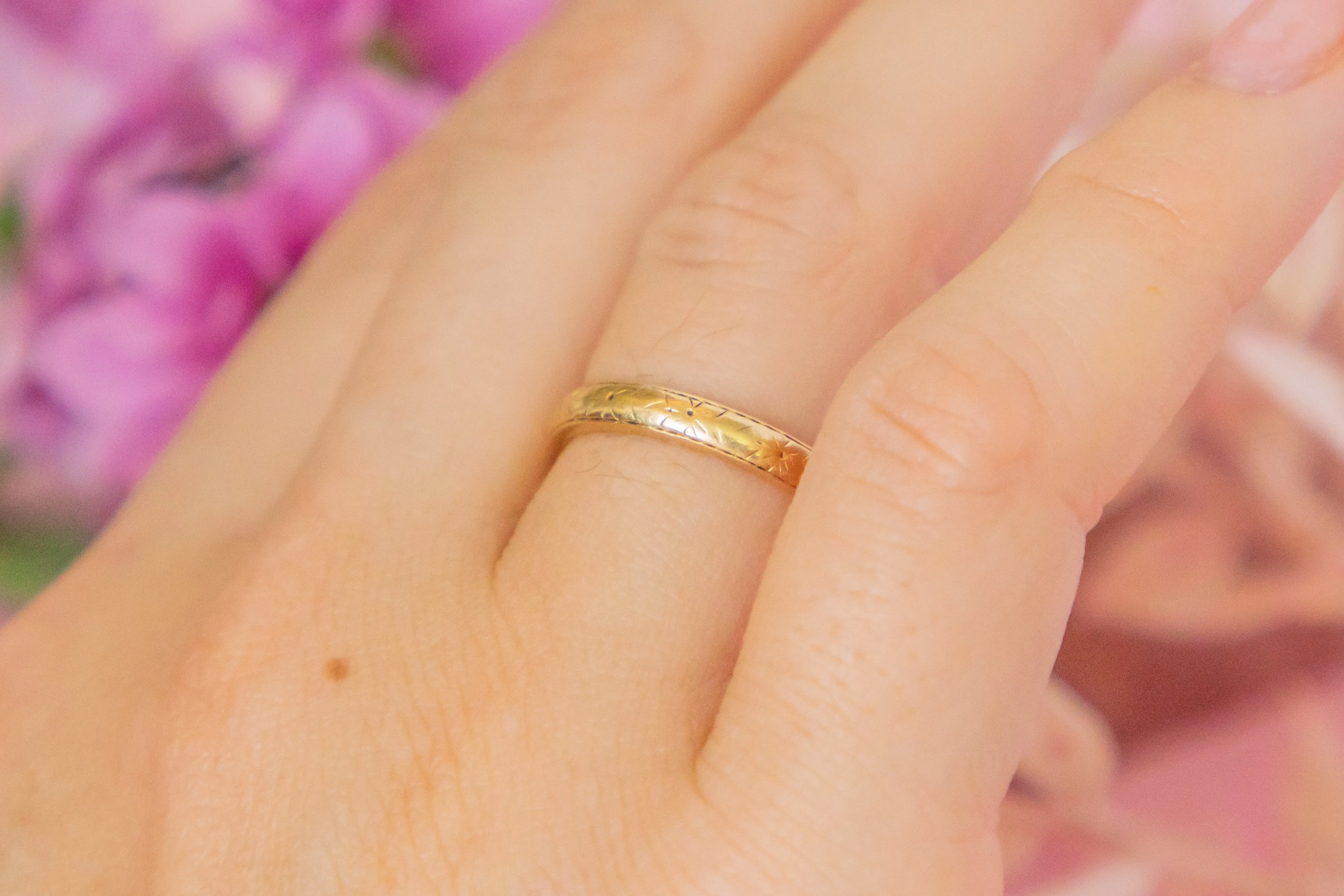 18ct Gold Orange Blossom Engraved Wedding Ring, Engraved 'Fidelity'