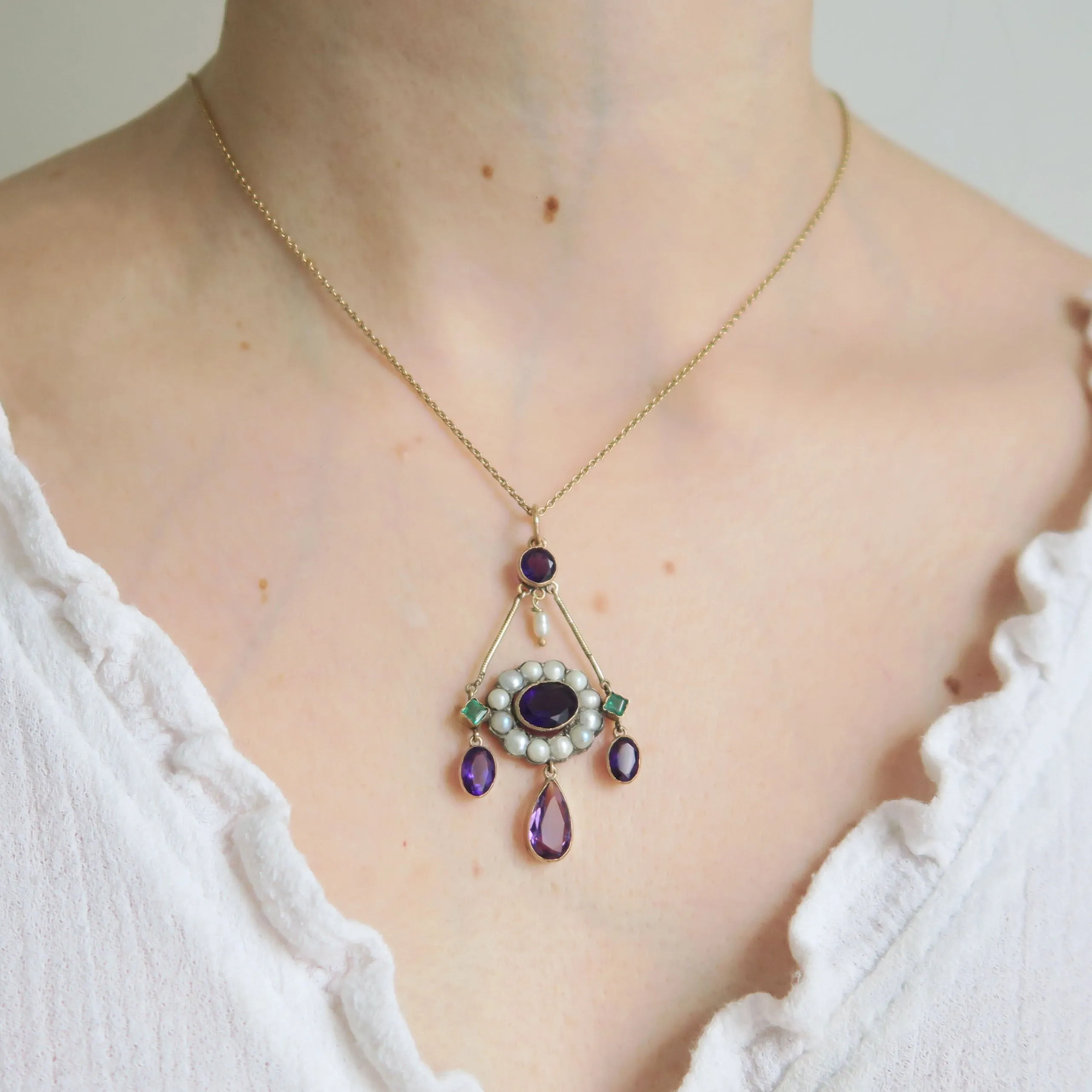 Antique 15ct Gold Amethyst Emerald Pendant Necklace