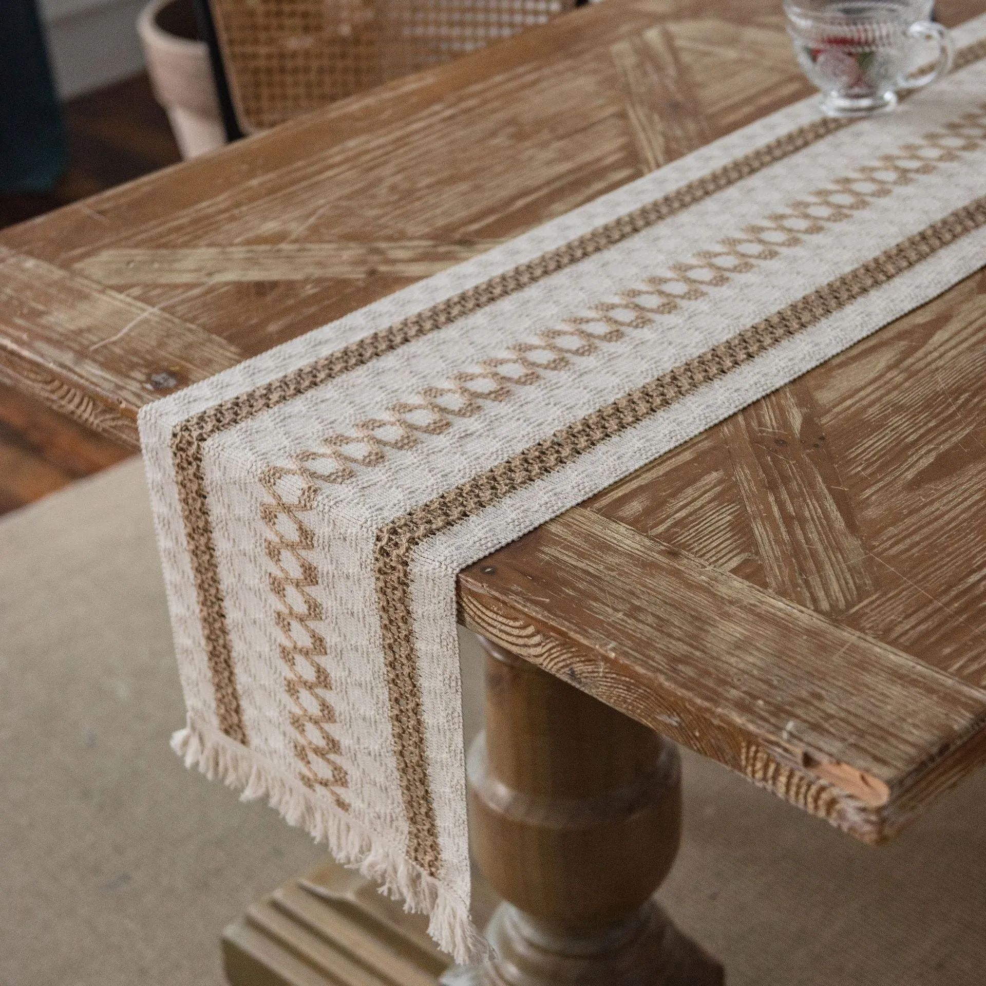 Cotton and Linen Table Runner Striped Stitching Two-Color Woven Tassel Natural Material American Tablecloth