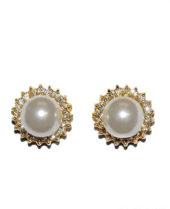 Mildred Gold Pearl and Crystal Classic Stud Earring